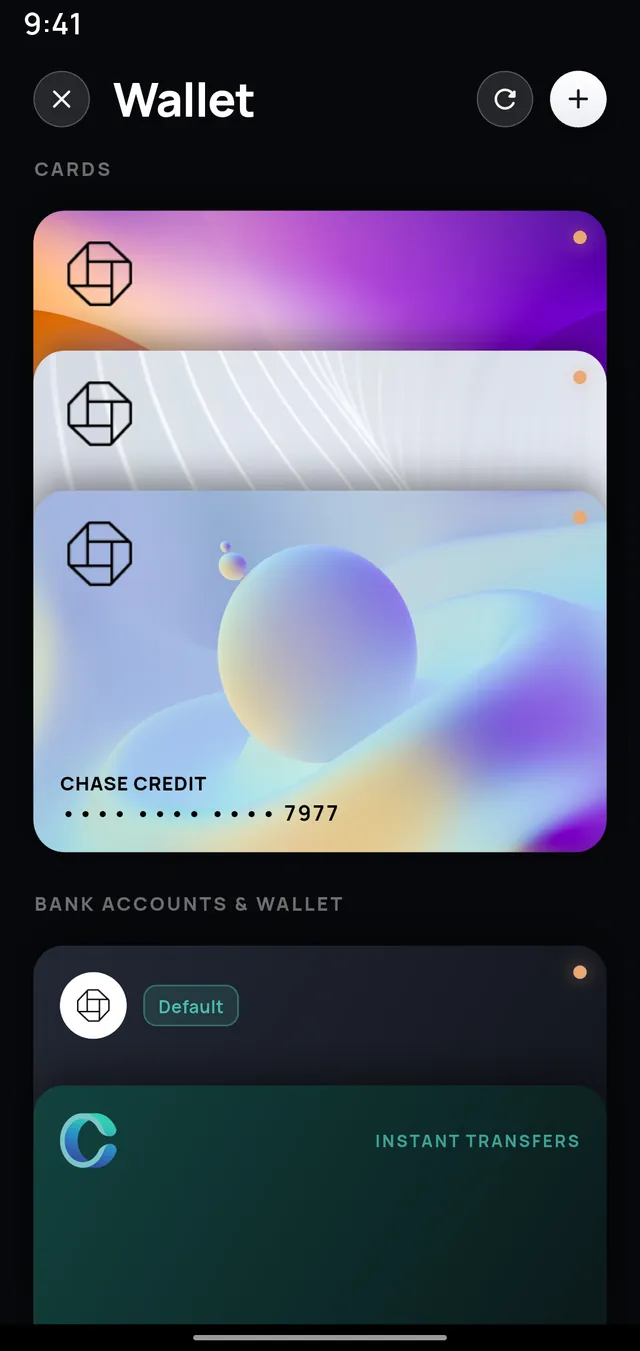 The Chipp wallet on Android showing linked cards, bank accounts and the Chipp balance used for instant transfers.